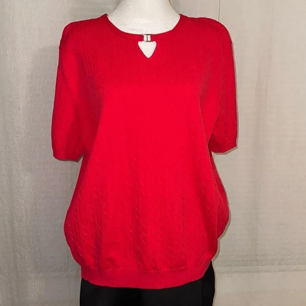 Alfred Dunner XL Coral Red Cable Knit Short Sleeve Sweater Top front Keyhole